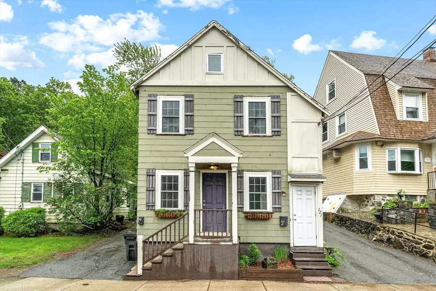 121 Franklin St, Stoneham, MA 02180