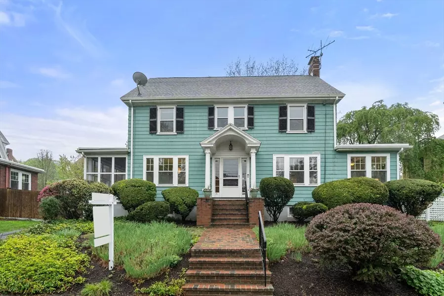 71 Bow Road, Belmont, MA 02478