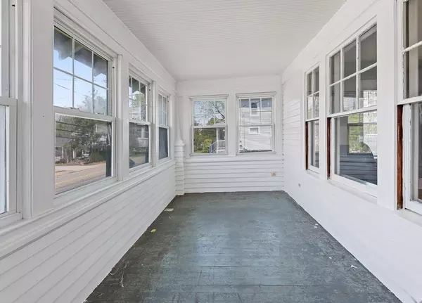Leicester, MA 01524,121 Pleasant St
