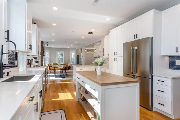 Arlington, MA 02476,61 Paul Revere Rd #2