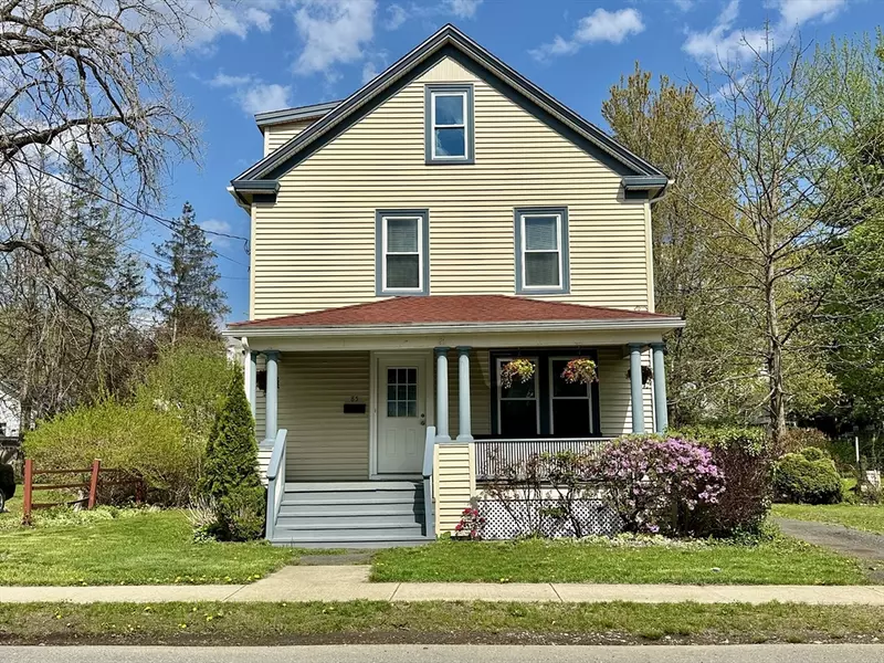 85 Columbus Ave, Greenfield, MA 01301