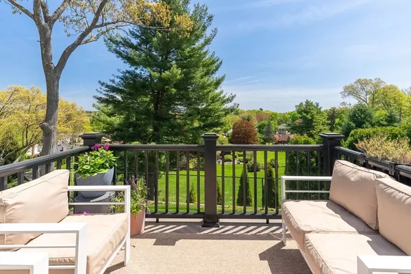 Waltham, MA 02451,327 Prospect Hill Rd