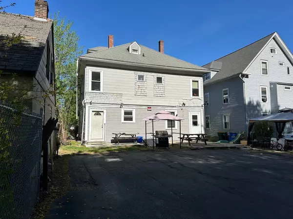 Uxbridge, MA 01569,308 North Main Street
