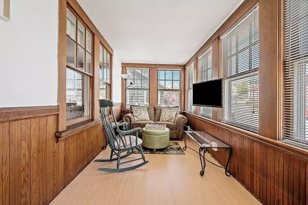 Milford, MA 01757,22 W Walnut St