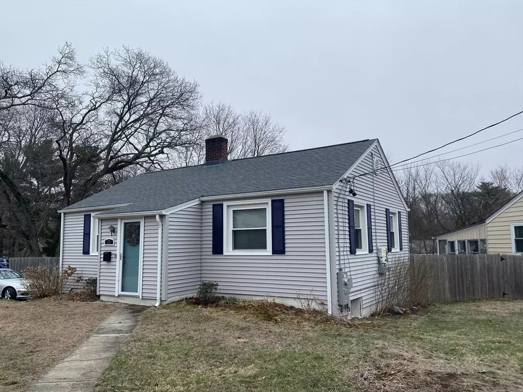 North Kingstown, RI 02852,23 Sand Hill Dr