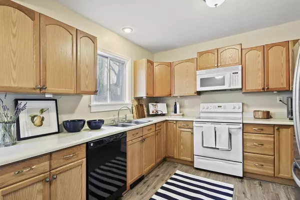 Adams, MA 01220,28 Upton Street