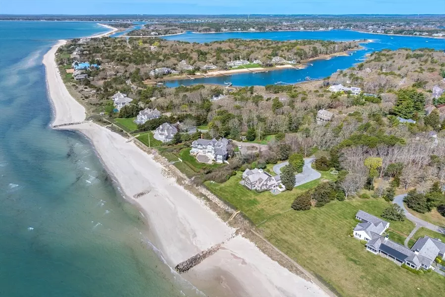545 Sea View Avenue, Barnstable, MA 02655