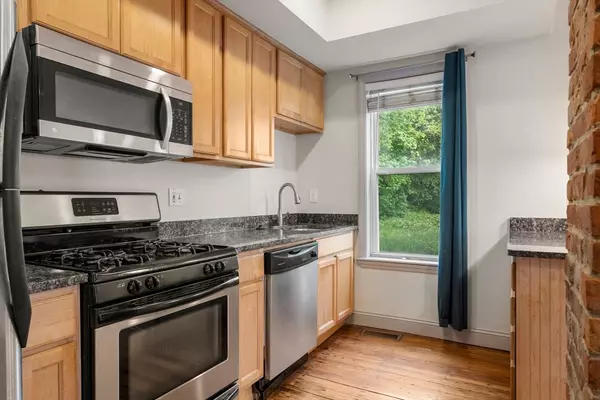 Boston, MA 02119,127 Marcella Street #1