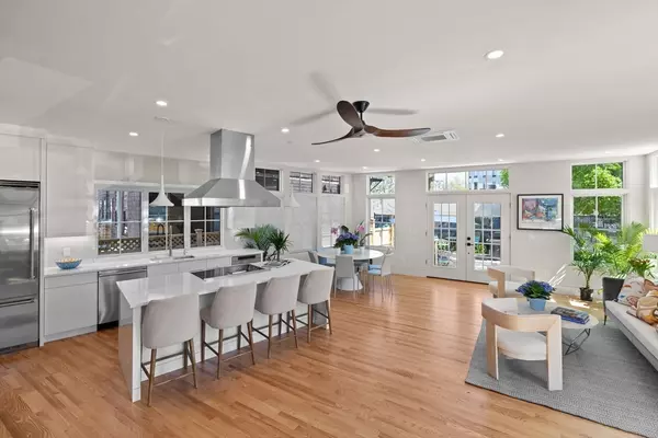 Cambridge, MA 02139,142 Amory Street #2