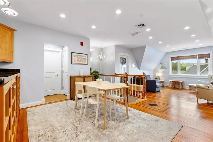14 Rockland Ave #5, Malden, MA 02148