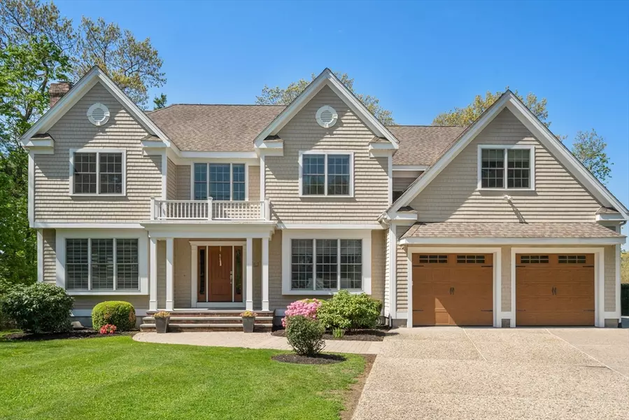52 Hillcrest Place, Westwood, MA 02090