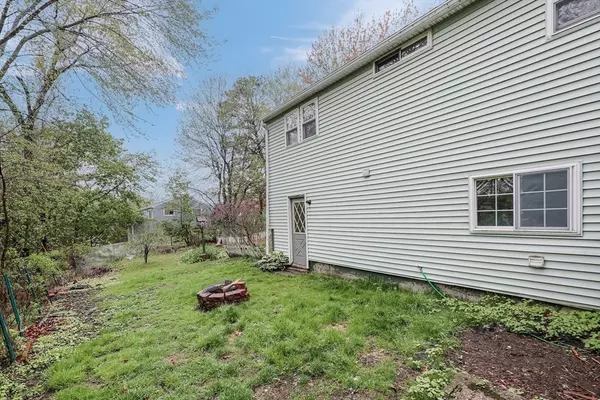 Shrewsbury, MA 01545,6 Winslow Street