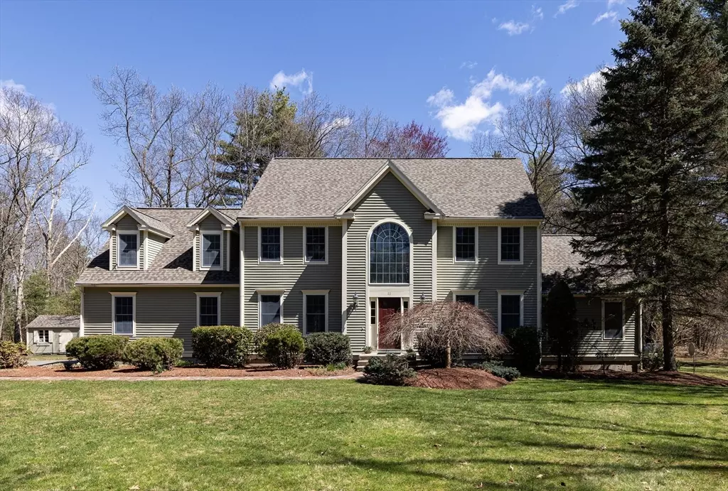 Berlin, MA 01503,11 Maynard Rd