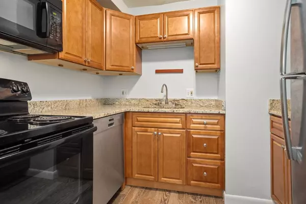 Wakefield, MA 01880,272 Albion Street #2