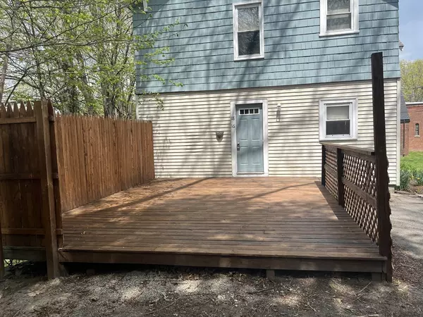 Greenfield, MA 01301,16-18 Armory St