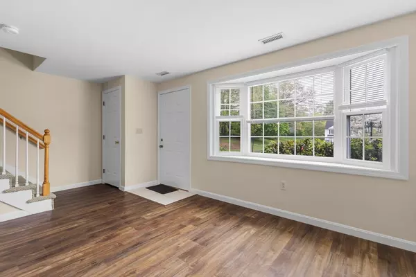 Grafton, MA 01519,13 Pullard Rd #2