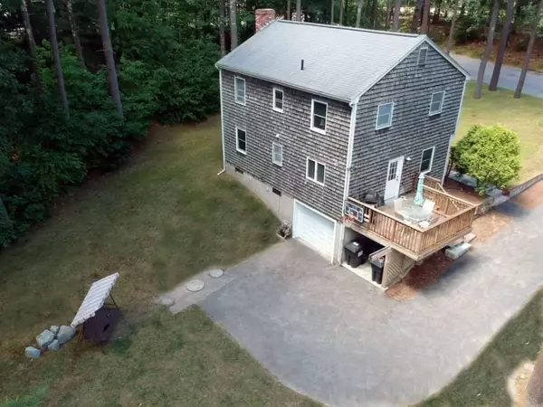 Norfolk, MA 02056,7 Sharon Ave