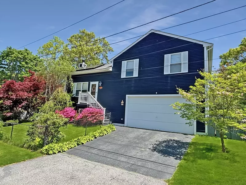 27 Inverness Ave, Worcester, MA 01604