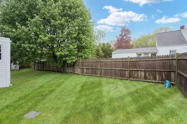Arlington, MA 02476,17 Sagamore Rd