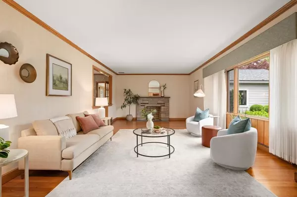 Winchester, MA 01890,34 Swan Road