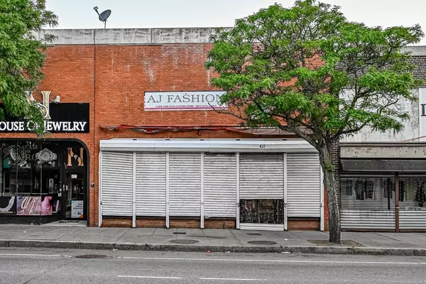 421 Essex Street, Lawrence, MA 01840