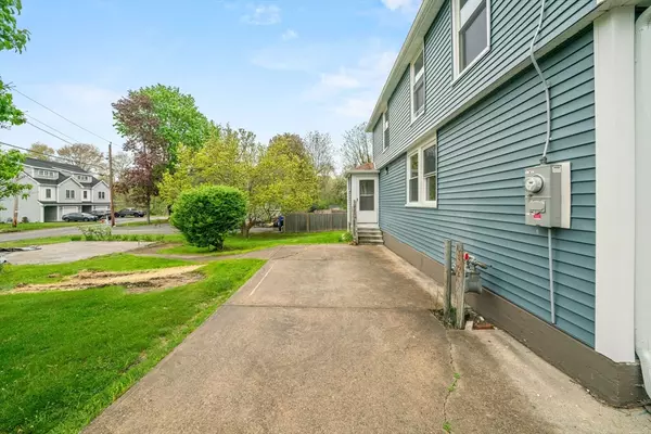 Taunton, MA 02780,1381 Cohannet St