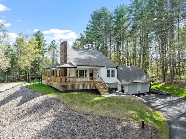 Douglas, MA 01516,26 Chestnut