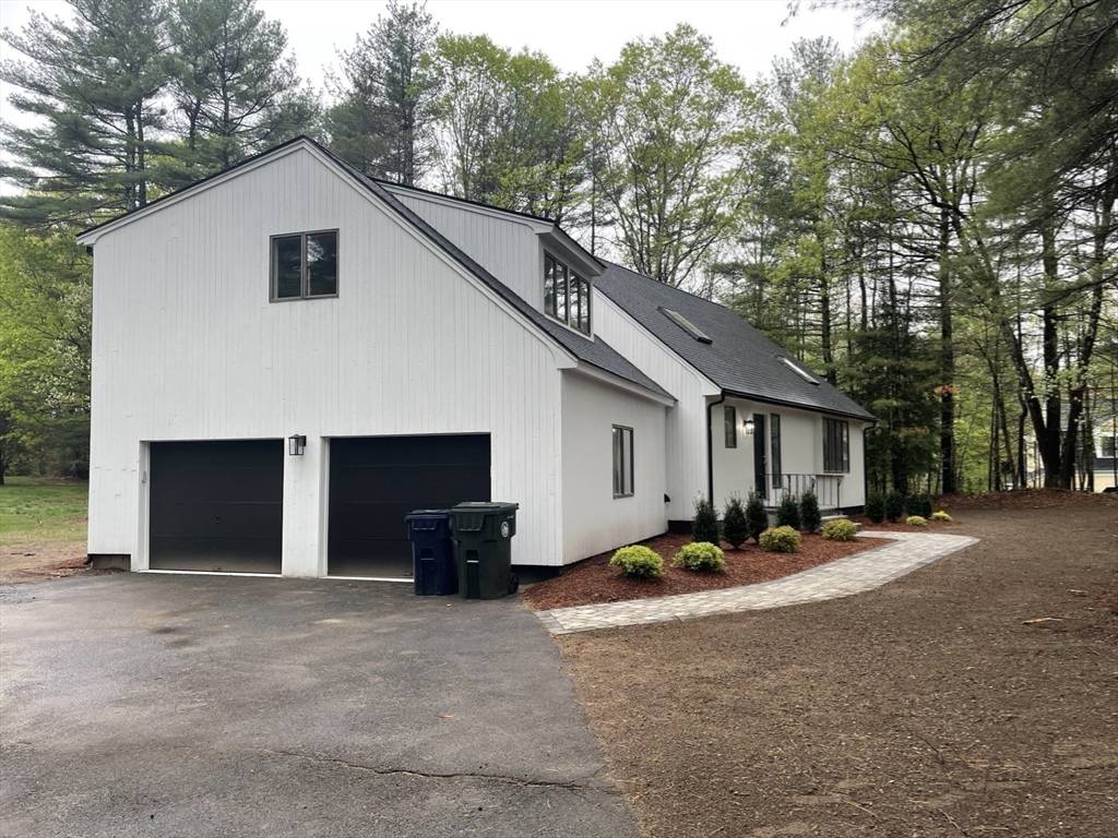 Marlborough, MA 01752,47 Woodcock Ln