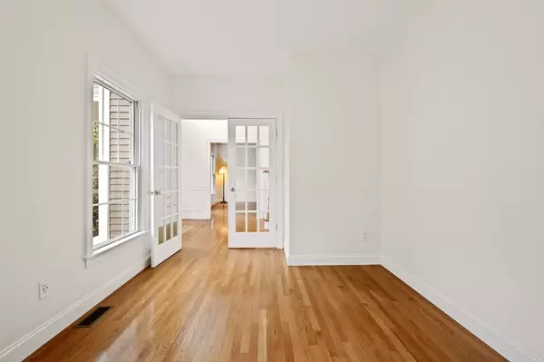 Northborough, MA 01532,136 Howard St