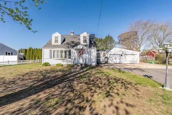 Agawam, MA 01030,94 Norris St