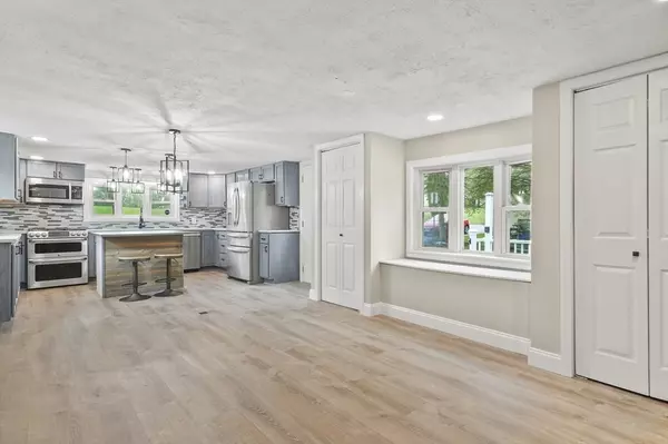 Pepperell, MA 01463,18 Maple Street #22