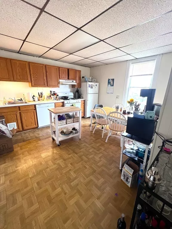 Boston, MA 02127,218 L Street #3