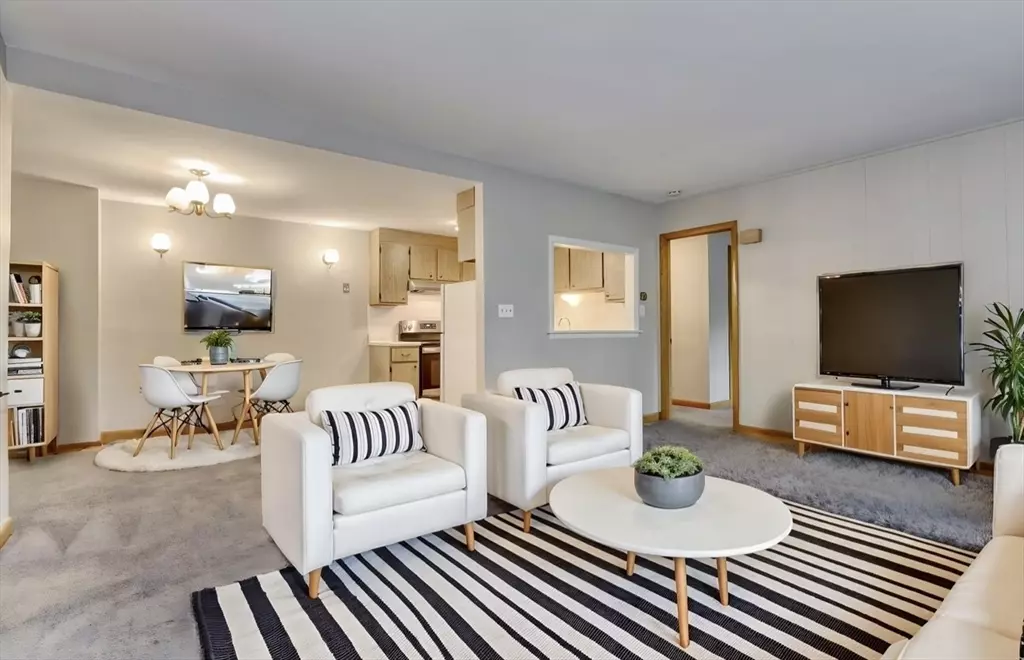 Waltham, MA 02452,58 Jacqueline Rd #3