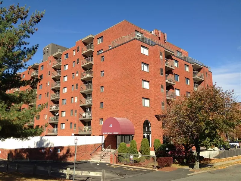30 Revere Beach Pkwy #803, Medford, MA 02155