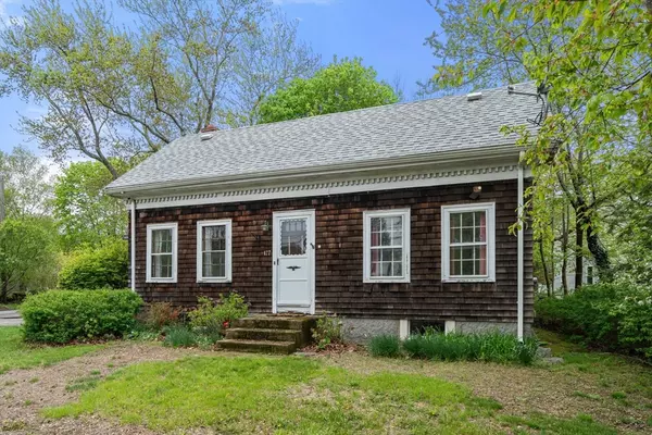 177 Main St, Rockport, MA 01966