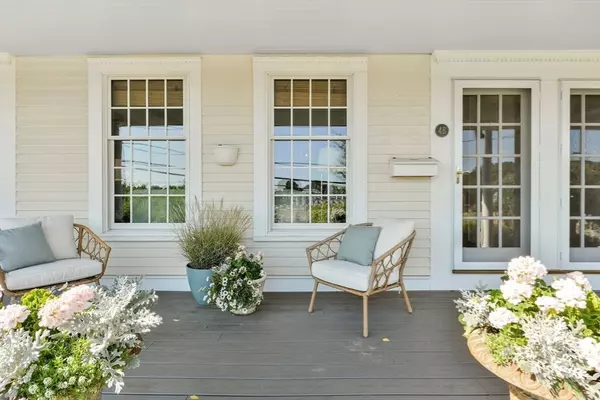Cohasset, MA 02025,4 Margin St #B
