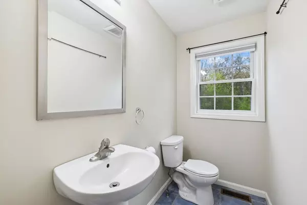 Westford, MA 01886,32 Bandon Circle #32