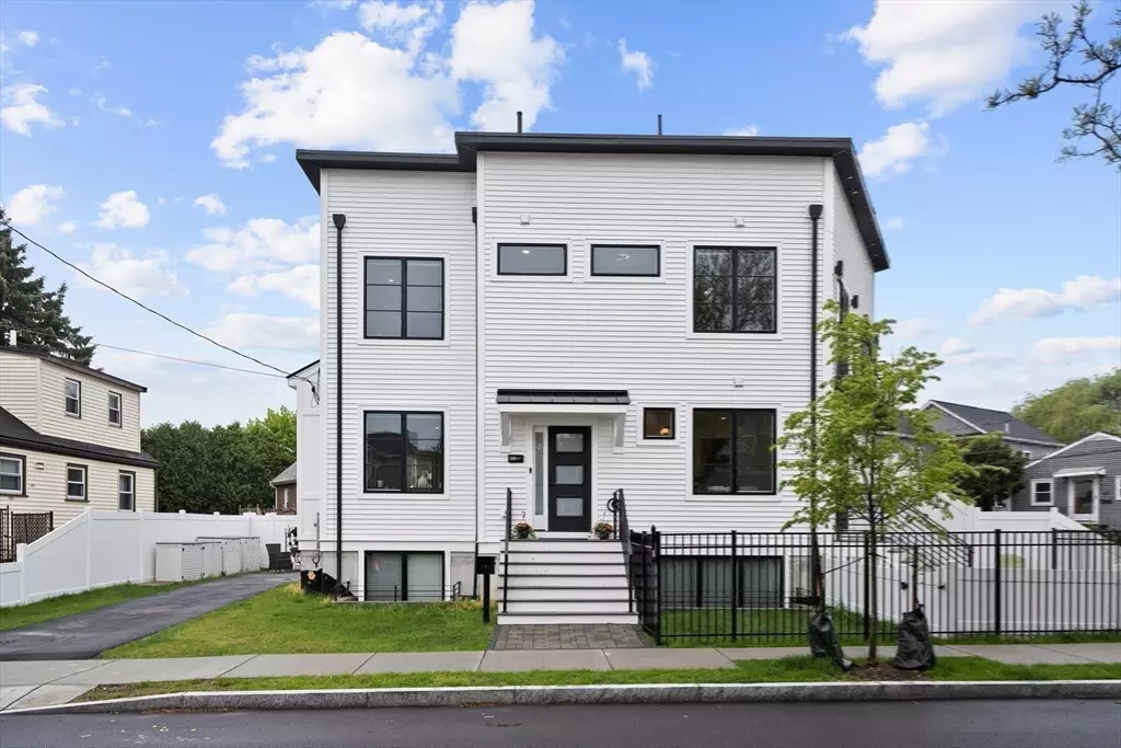 Watertown, MA 02472,38 Bradshaw Street #38
