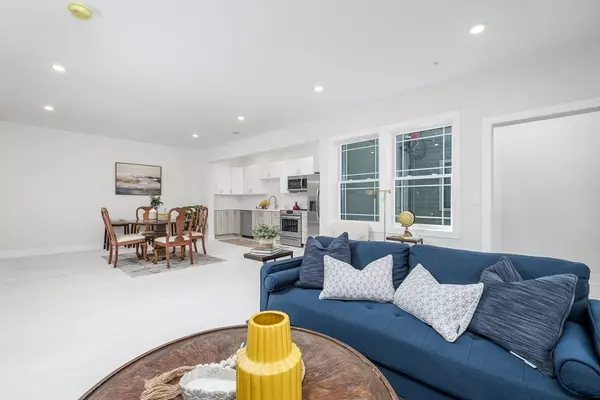 Revere, MA 02151,1540 N Shore Road #103