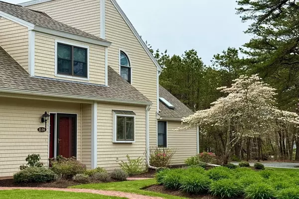 Mashpee, MA 02649,34 Shellback Way #E