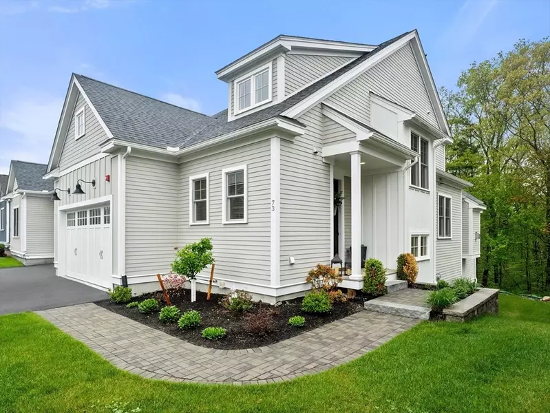 73 Weston Ln #73, Hopkinton, MA 01748