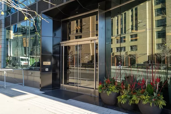 Boston, MA 02215,188 Brookline Avenue #21D