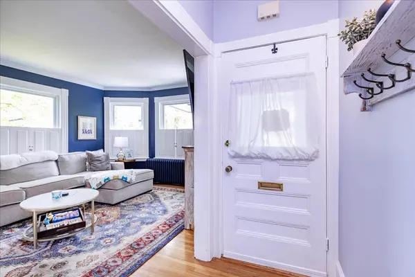 Beverly, MA 01915,44 Baker Ave #1