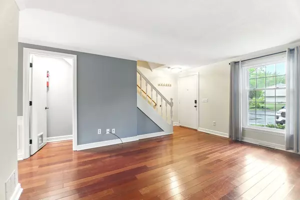 Agawam, MA 01001,151 Corey Colonial #151