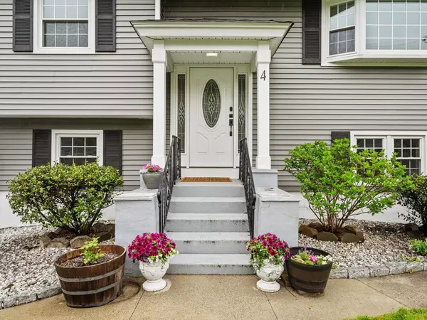 Burlington, MA 01803,4 Marjorie Road