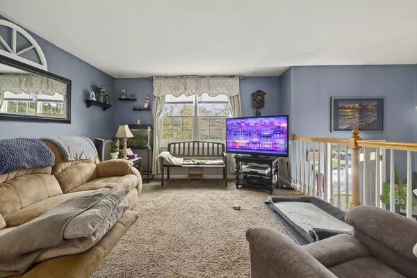 Wareham, MA 02538,11 Lori Ln