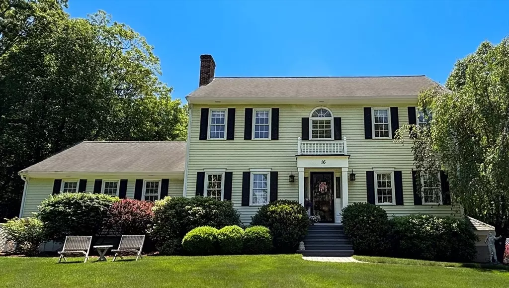 Sutton, MA 01590,16 Judith Cir