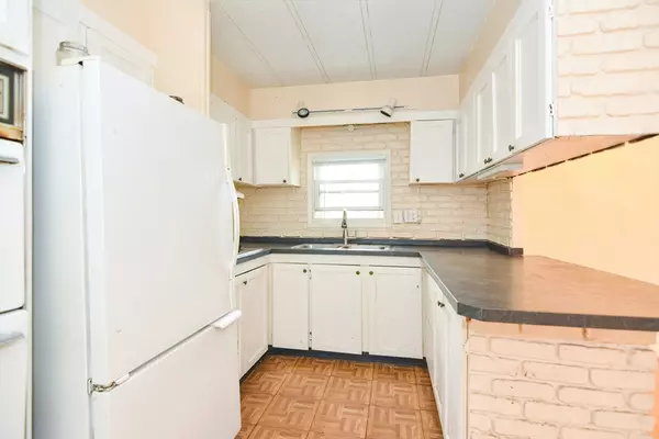 Taunton, MA 02780,1 Thayer