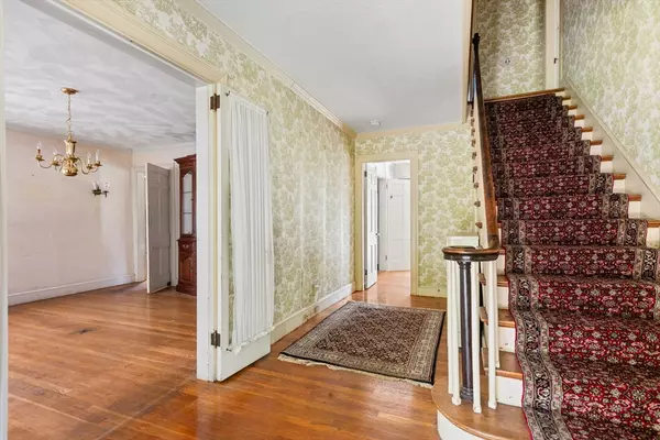 Wellesley, MA 02481,31 Bancroft