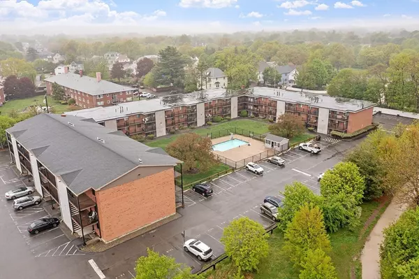 16 Arizona Ter #6, Arlington, MA 02474